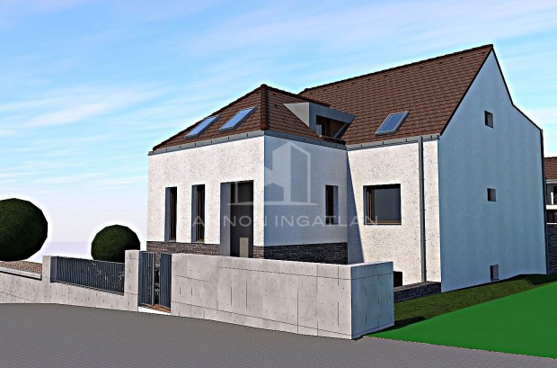 Elad� Lak�s, Nemesv�mos 71.000.000 Ft