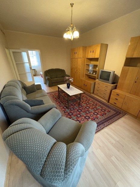 Elad� Lak�s, Ny�regyh�za 37.900.000 Ft