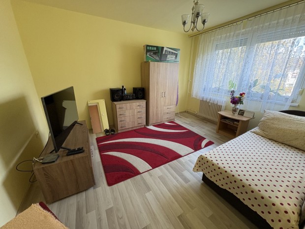 Elad� Lak�s, Ny�regyh�za 41.990.000 Ft