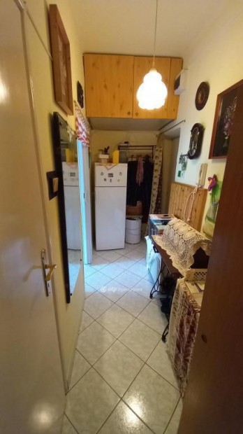 Eladó Lakás, Salgótarján
