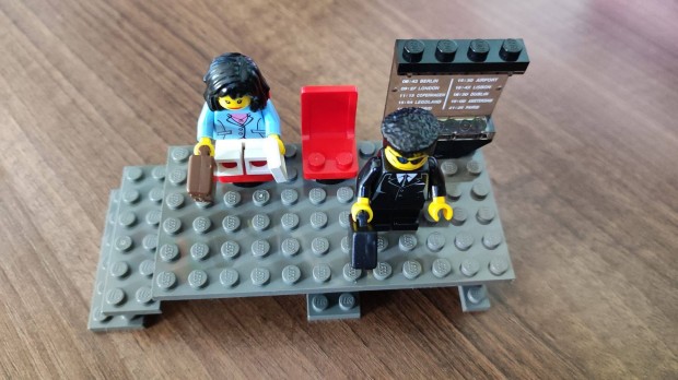 Elad Lego 4511 peron s figurk