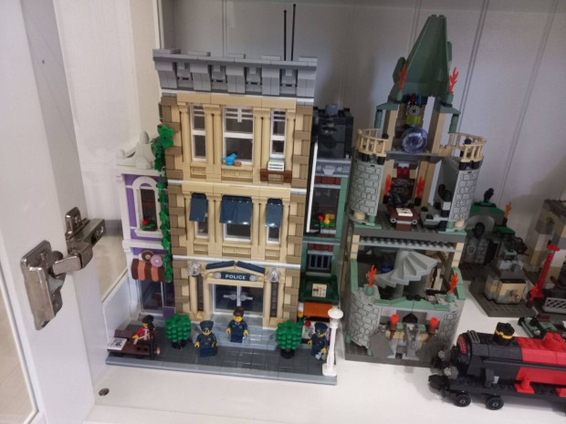 Elad Lego Modular Building Creator 10278 Rendrkapitnysg, Police