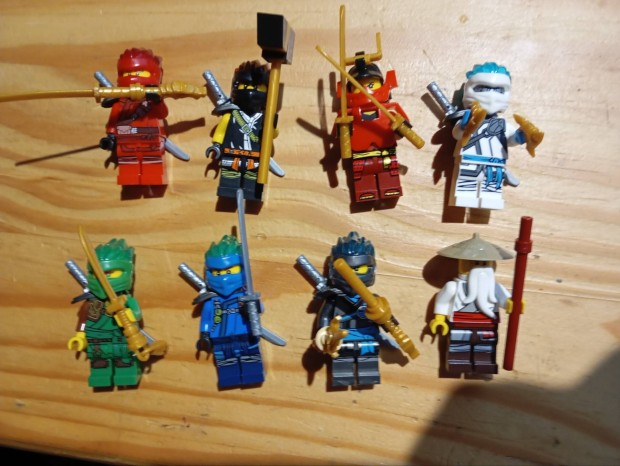 Elad Lego Ninjago minifigurk