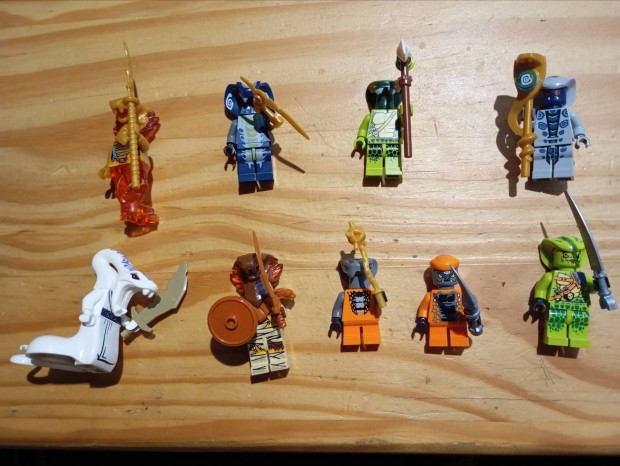 Elad Lego Ninjago minifigurk (kigyk)