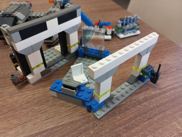 Elad Lego Star Wars 7180 B Wing Rebel Control Center