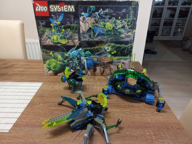 Elad Lego System, Space - Insectoids - 6977 - Arachnoid Star Base