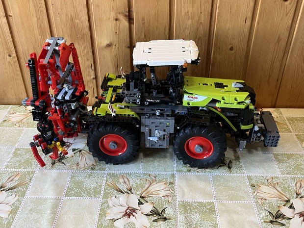 Elad Lego Technik traktor