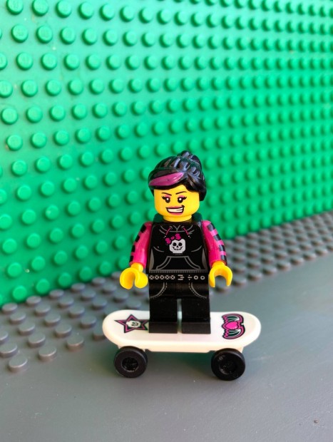 Elad Lego grdeszks lny minifigura, Skater Girl - (col092h)