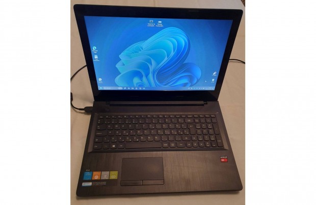 Elad Lenovo G50-45 Laptop,4x2.4GHz,8Gb DDR3 ram,ssd,win11