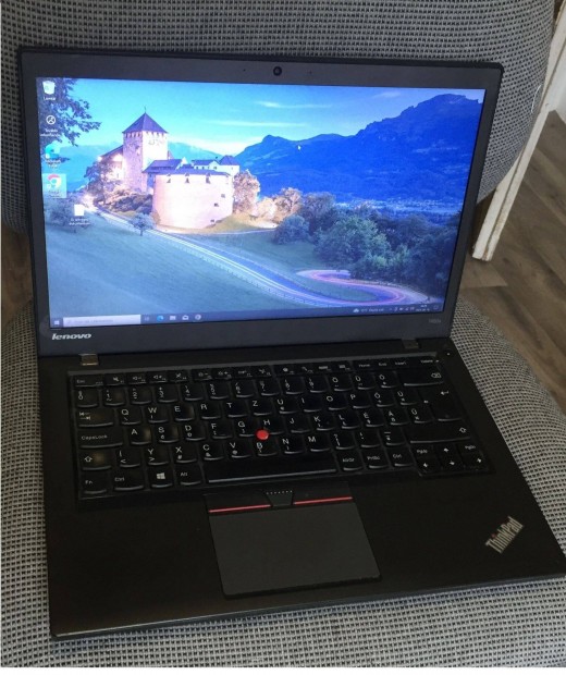 Elad Lenovo Thinkpad T450s dupla akkus 8gb ram 256gb ssd i5 5300u