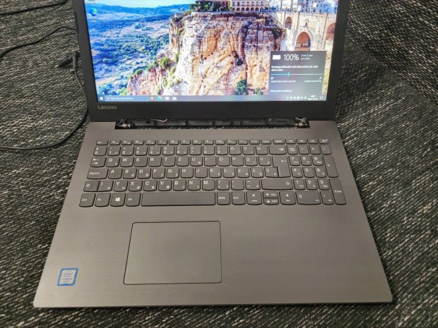 Elad Lenovo ideapad 330