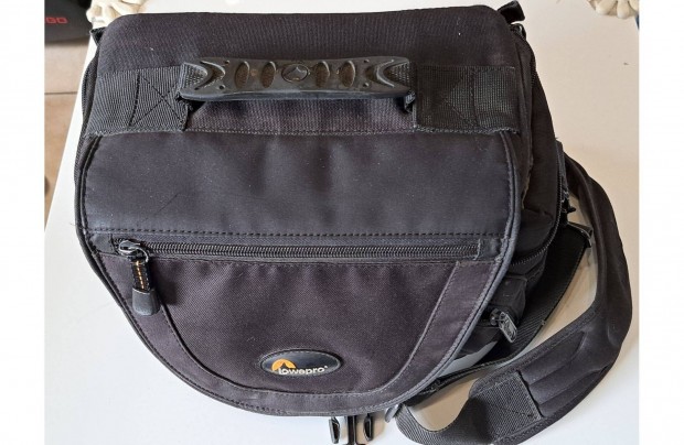 Elad Lowepro Nova 3 AW fots fot tska vlltska