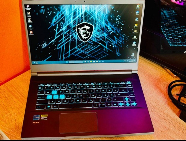 Eladó MSI Gaming NB Thin 15 B12VE Gamer Laptop !