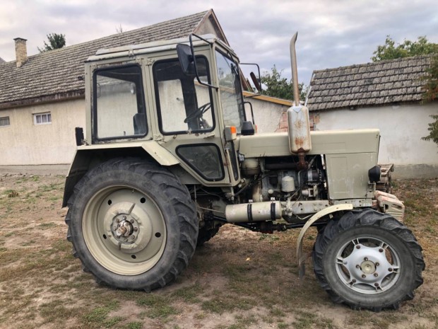 Elad MTZ 82