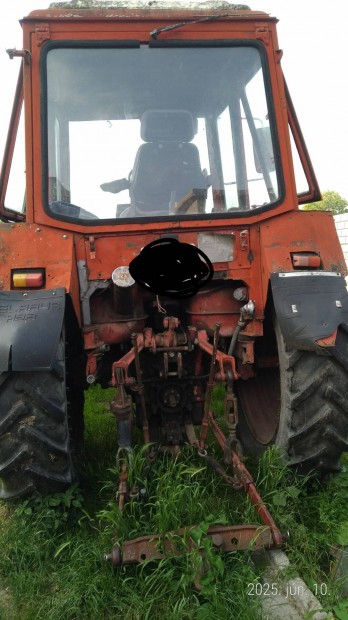 Elad MTZ Belarus 82-es
