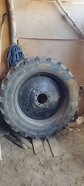 Elad MTZ hts kerk kompletten