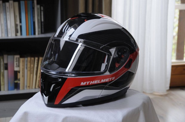 Elad MT Helmets Atom felnyithat buoksisak