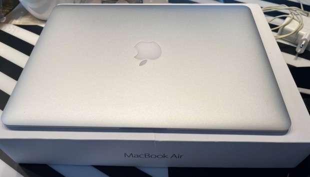 Elad Macbook Air 2017 13