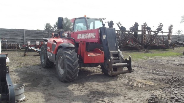 Eladó Manitou MLT 940 120 LSU teleszkópos rakodó műszakival
