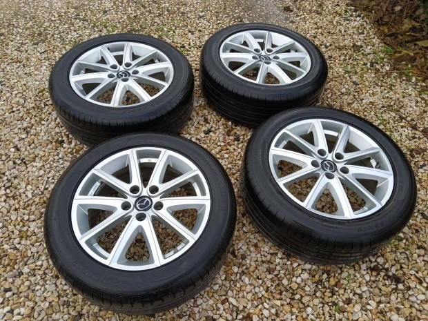 Eladó Mazda 17" alufelni + SAVA Intensa UHP 2 nyári gumi