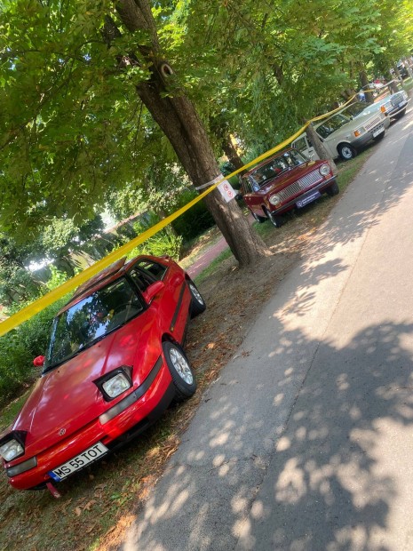Elad Mazda 323