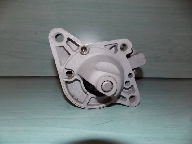Eladó Mazda 3-6, CD-6, MPV 2.0 TD öninditó (M002T88671)