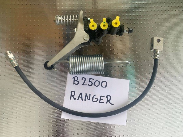 Elad� Mazda B2500, Ford Ranger alkatr�szek �j f�ker�szab�lyz�