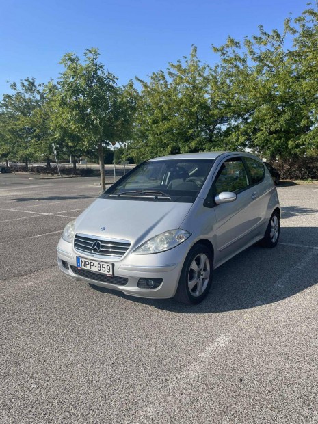 Eladó Mercedes 150