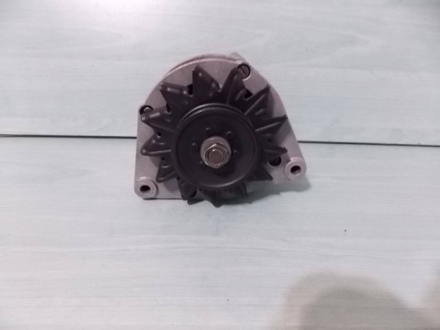 Eladó Mercedes Benz 190-450 2.0-5.0 D generátor 55 A (120489933