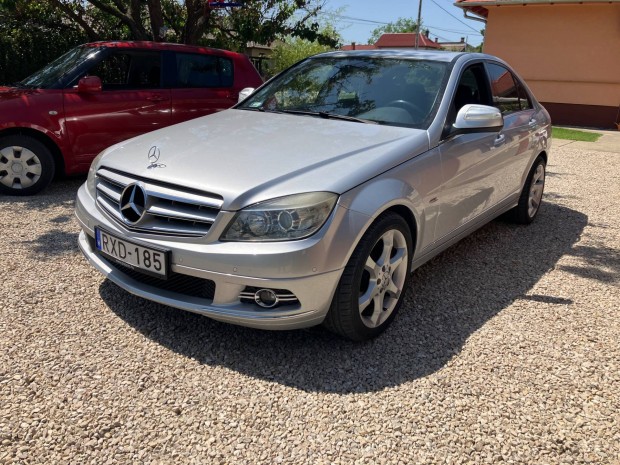 Eladó Mercedes-Benz C220