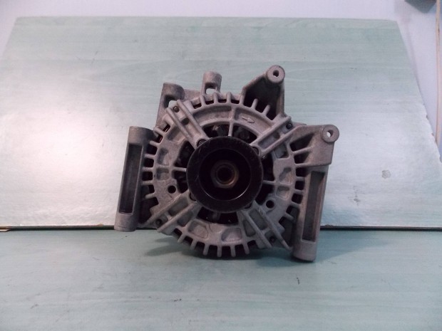 Elad� Mercedes Benz E-Class 2.2-2.7 CDI gener�tor 200A(124625002