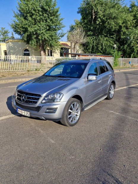 Eladó Mercedes-Benz ML 350 CDI (Automata) 4Matic Grand Edition