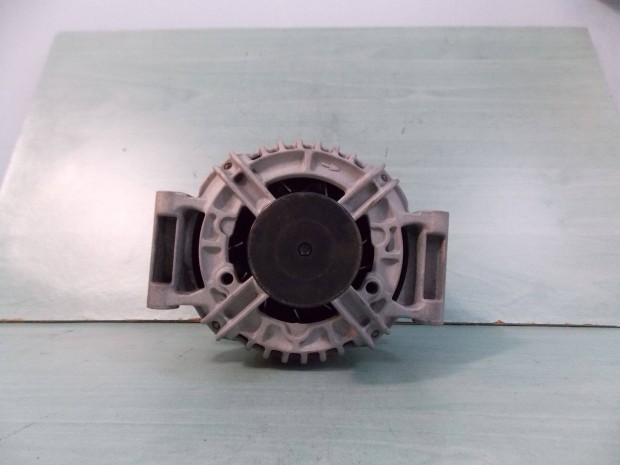 Elad� Mercedes Benz Vito, Sprinter 2.1-2.7 gener�tor 150A(124515091