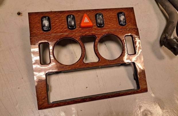 Elad Mercedes-Benz W 210 kzpkonzol / kapcsol / kzps bett