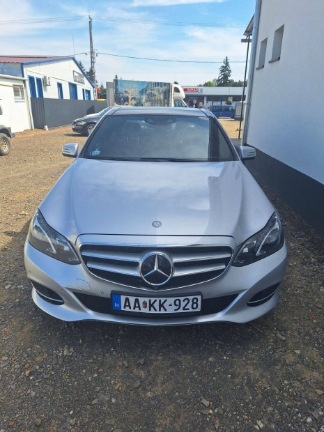 Elad Mercedes E350 CDI 4 Matic