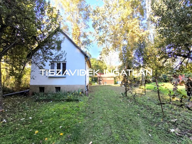 Eladó Mezőgazdasági, Nagykörű 15.990.000 Ft