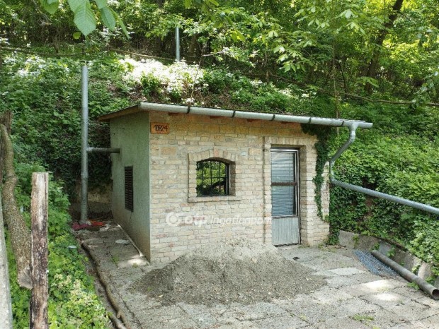 Eladó Mezőgazdasági, Szekszárd