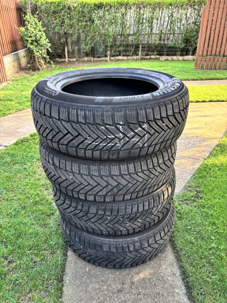 Eladó Michelin Alpin 6 téli gumi garnitúra - 195/60 R16