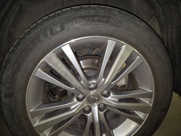 Eladó Michelin Outside 19" 235/55 prémium nyári abroncs 4 db