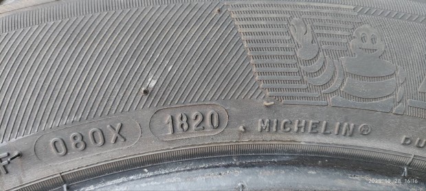 Eladó Michelin crossclimate 215/55 R17 4 évszakos gumi