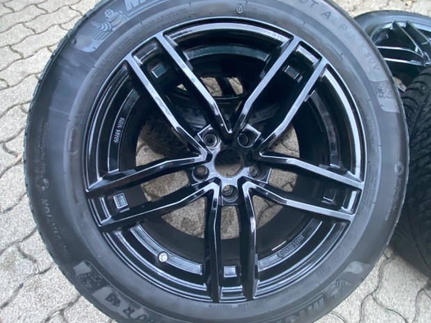 Elad Michelin tli gumi szett alufelnikkel