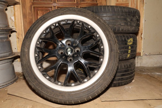 Elad� Mini John Cooper felni 205/45ZR17