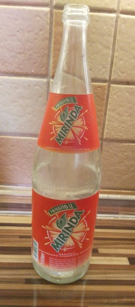 Eladó Mirinda Narancs 1L üdítős üveg, retro