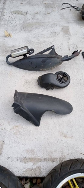 Elad� Motowell magnet sport 2014 �vj. alkatr�szek!!!!