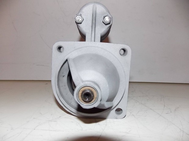 Elad� N�gy�tem� Trabant 1.1, Wartburg 1.3 �nindit�