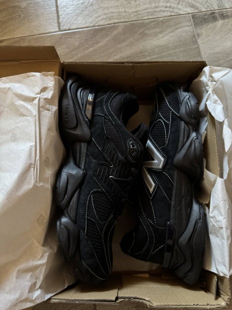 Eladó New Balance 9060BB új férfi sportcipő