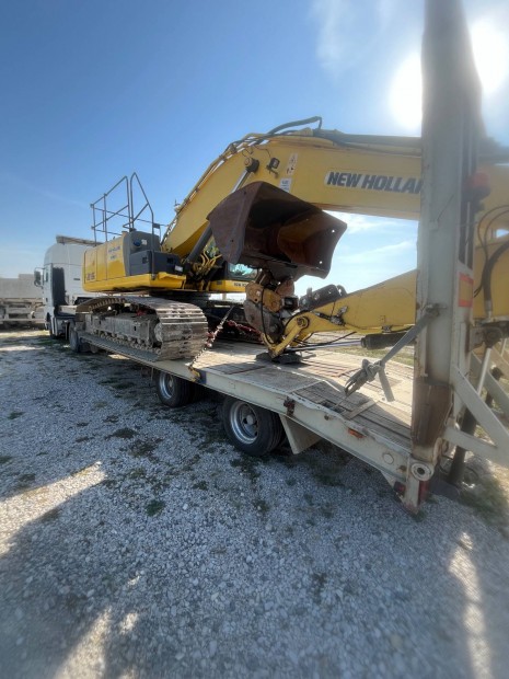 Elad New Holland