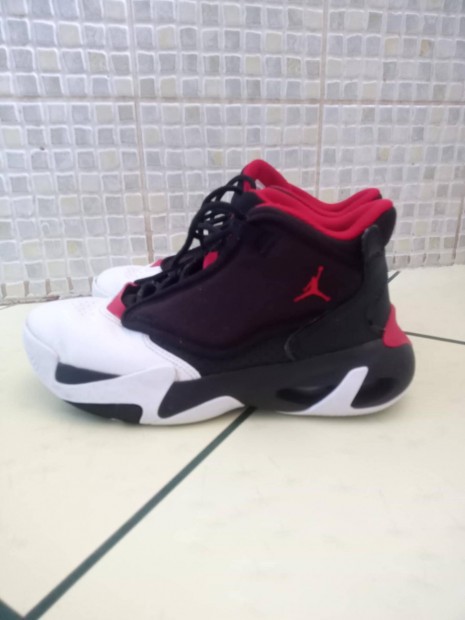 Eladó Nike Jordan