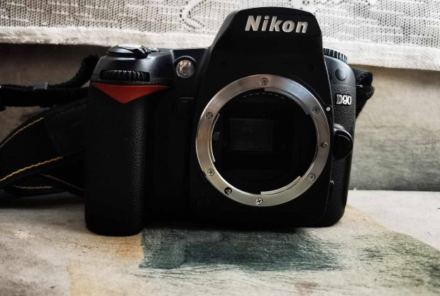 Elad Nikon D90 vz kifogstalan llapotban