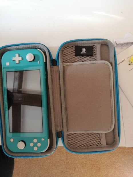 Elad Nintendo Switch lite 